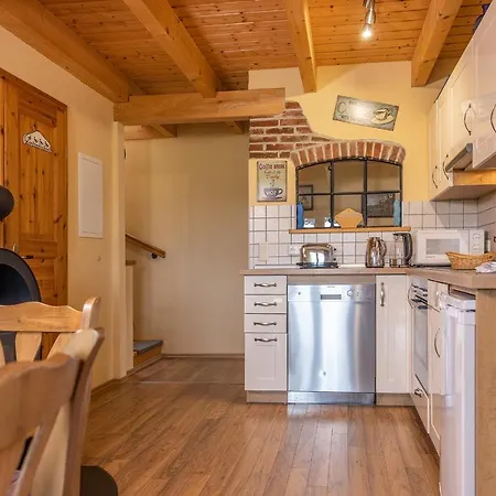 50142 Gretchen's Hus 2